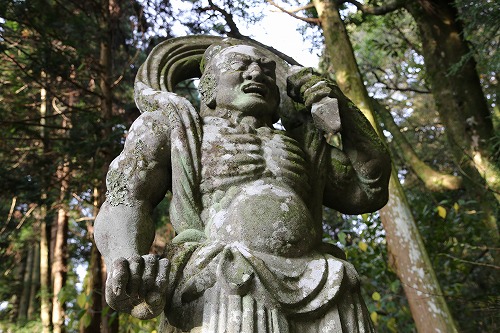 両子寺仁王門4