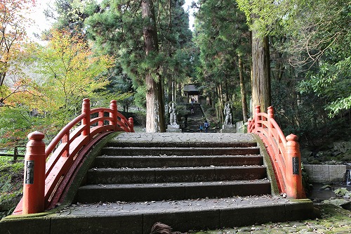 両子寺仁王門18