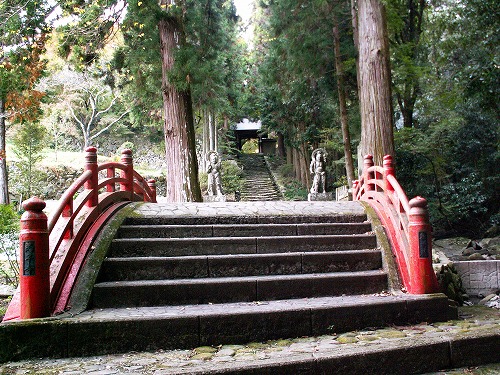 両子寺仁王門15