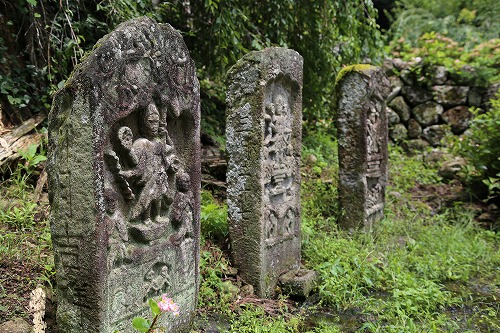 泉福寺の庚申塔2