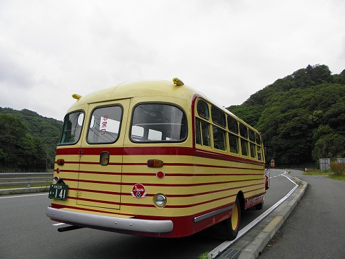 レトロバス13