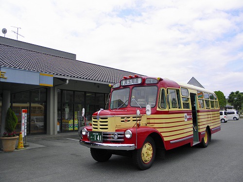 レトロバス18