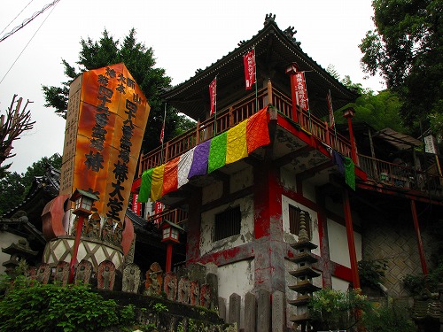 椿堂遍照院10