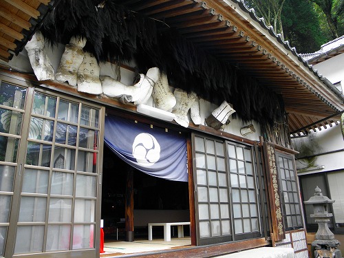椿堂遍照院7