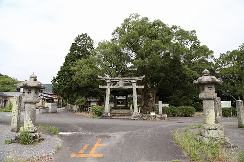 椿八幡社1