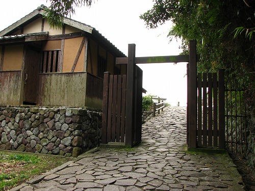 番所の坂3