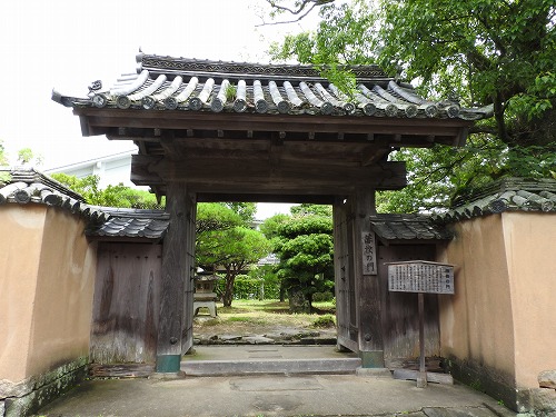 藩校の門8