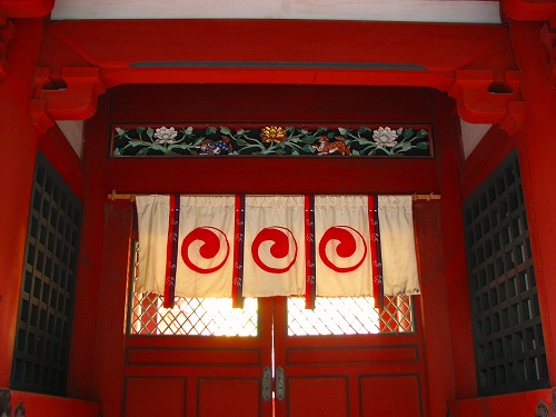 薦神社15