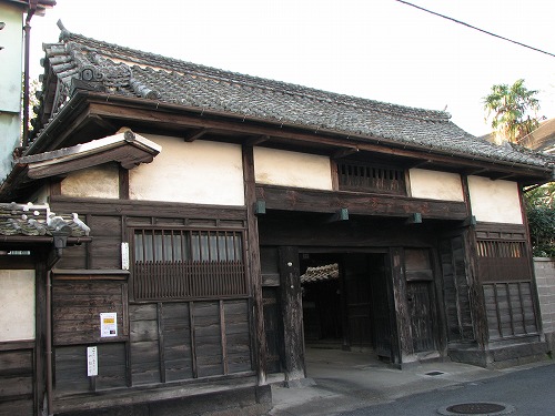 稲葉家長屋門3
