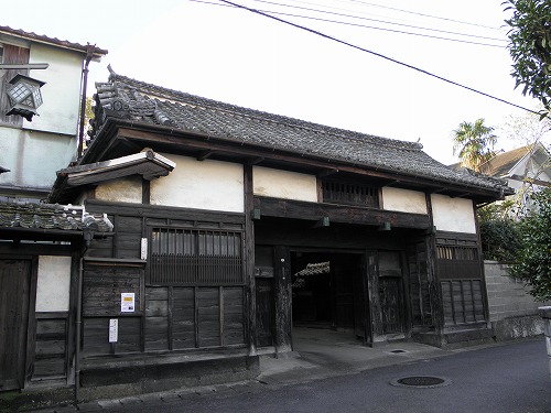 稲葉家長屋門1