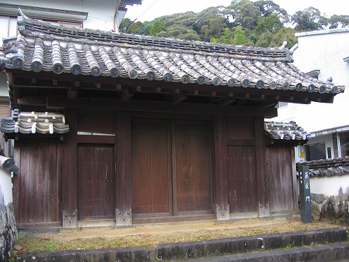 薬医門1