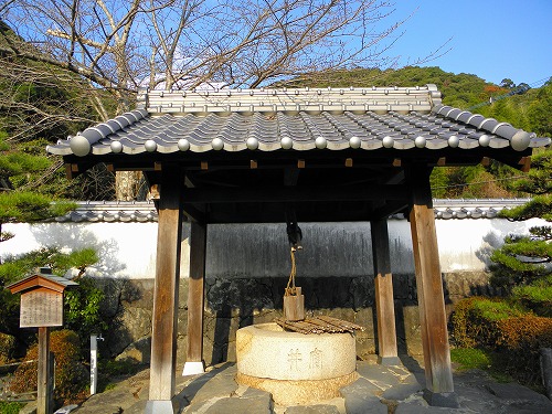 安井の井戸1
