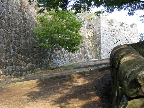 岡城阯12