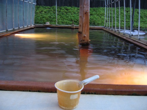 ラムネ温泉館