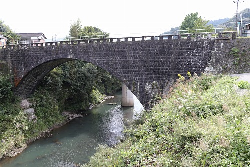 鷹岩橋2