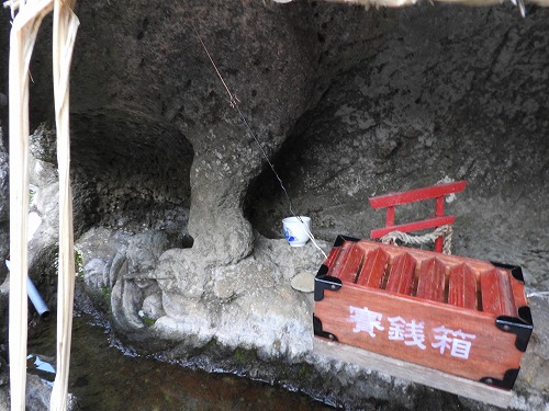 桜八幡神社の狛犬4