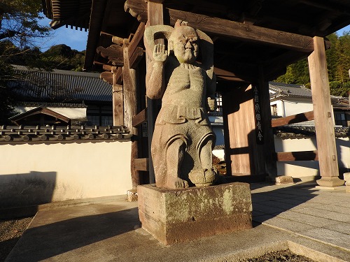 安国寺の仁王像4