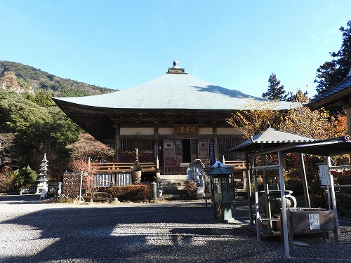 両子寺護摩堂1