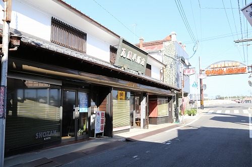 瓦屋呉服店4