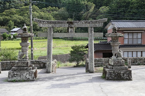 身濯神社の狛犬1