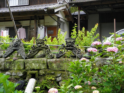 応暦寺の石塔2