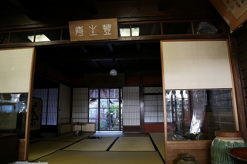 奥座敷1