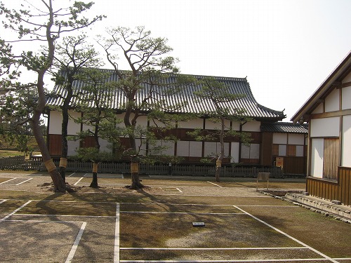 御座間2