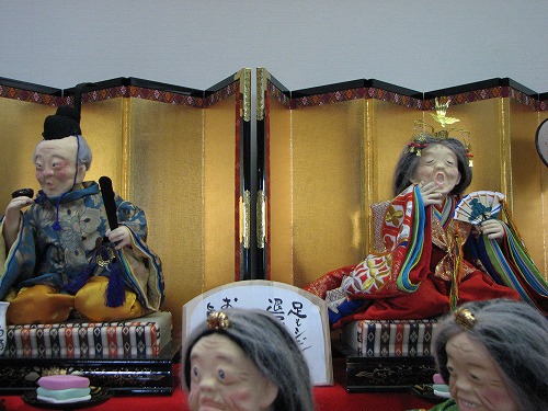 ほのぼの雛人形1