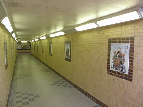 唐津城地下道2