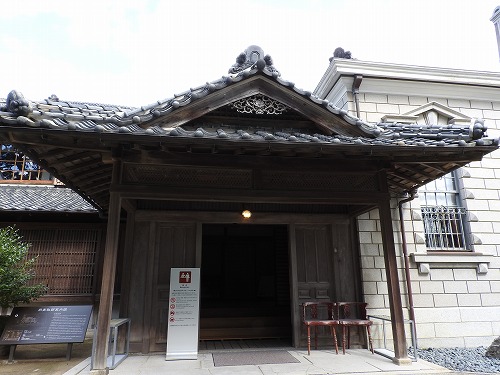 玄関28