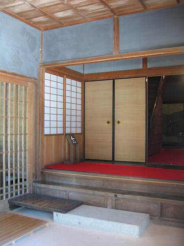 玄関22