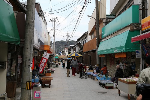 呼子朝市16
