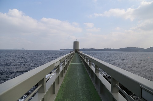 玄海海中展望塔3