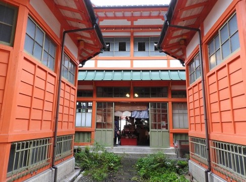 武雄温泉新館2