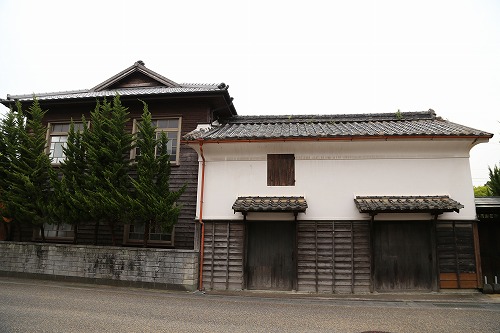 円田家1