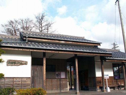 南由布駅3
