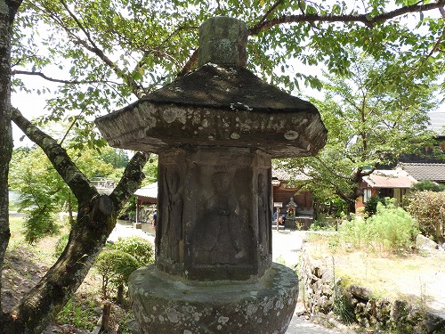 嶽雲庵の六地蔵塔7