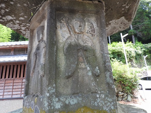 嶽雲庵の六地蔵塔11